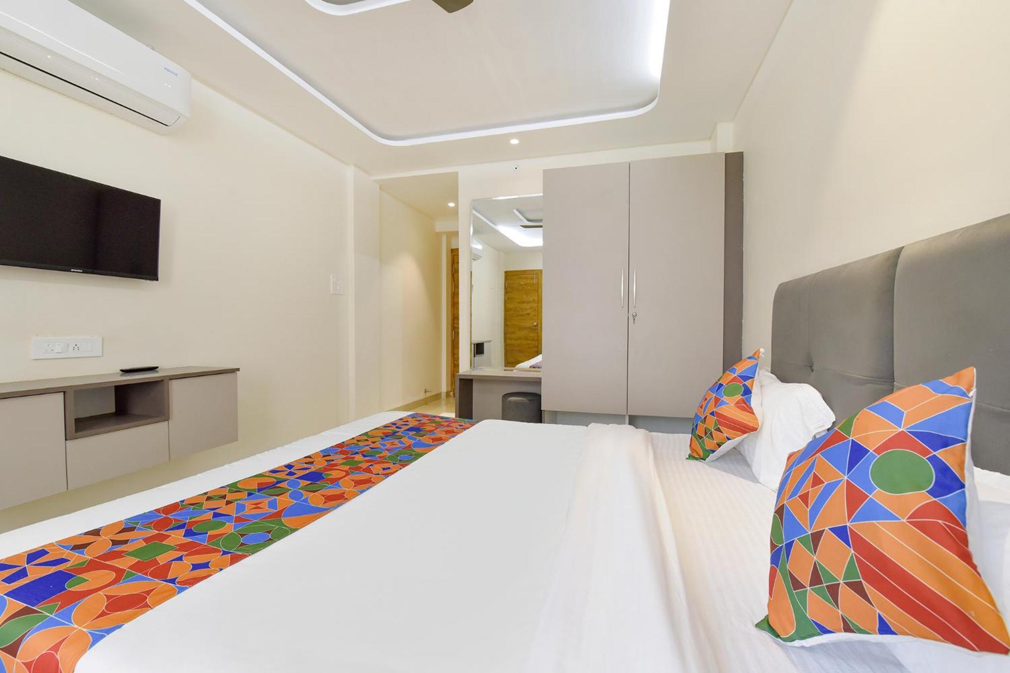 Fabhotel Synergy Stays Indaur Exteriér fotografie